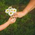35 Little Acts of Kindness to Brighten Someone’s Day