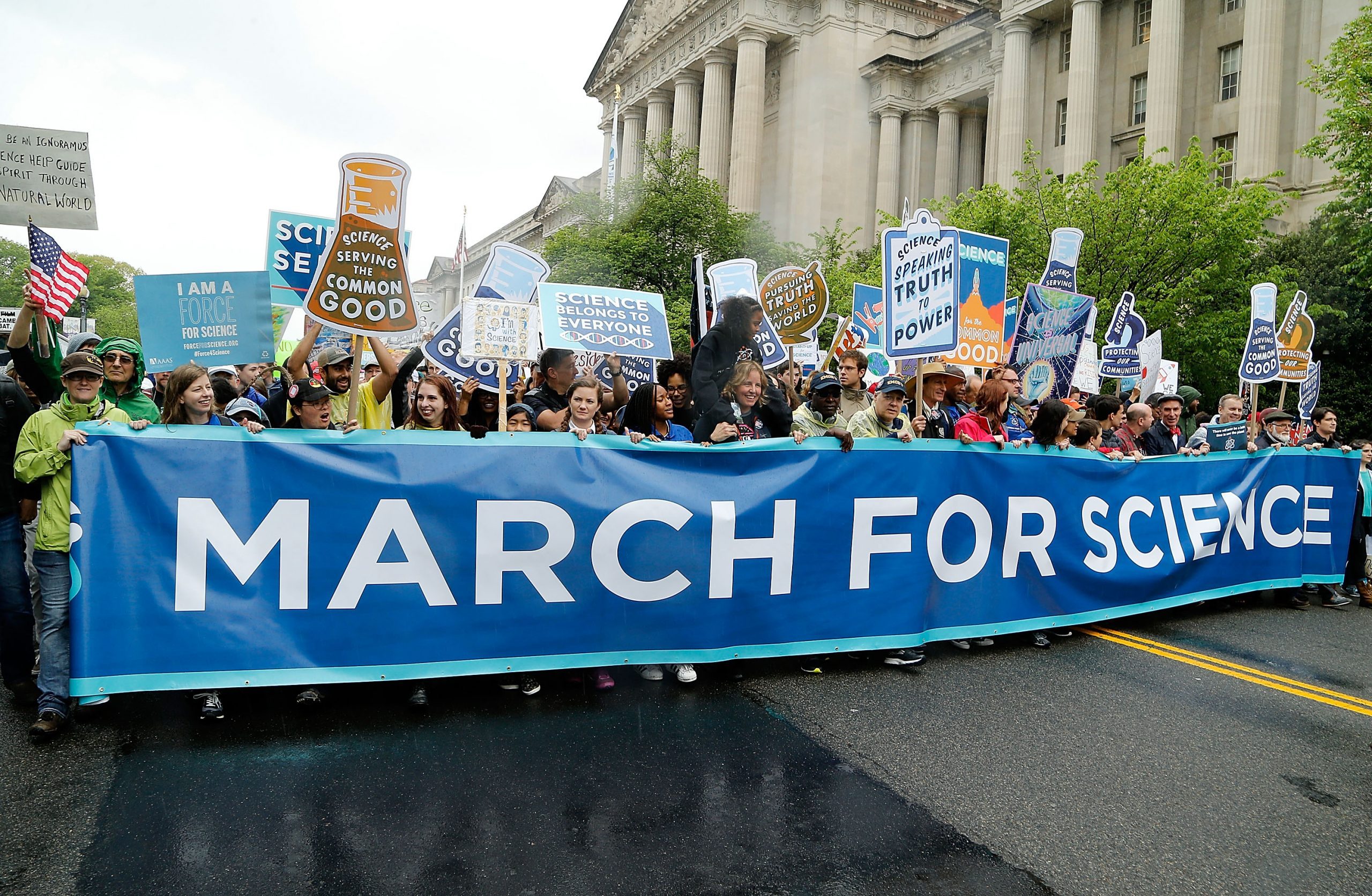 Marchers head down Constitution Avenue toward the U.S. Capital Building during the Earth Day March for Science on April 22, 2017 in Washington, DC.