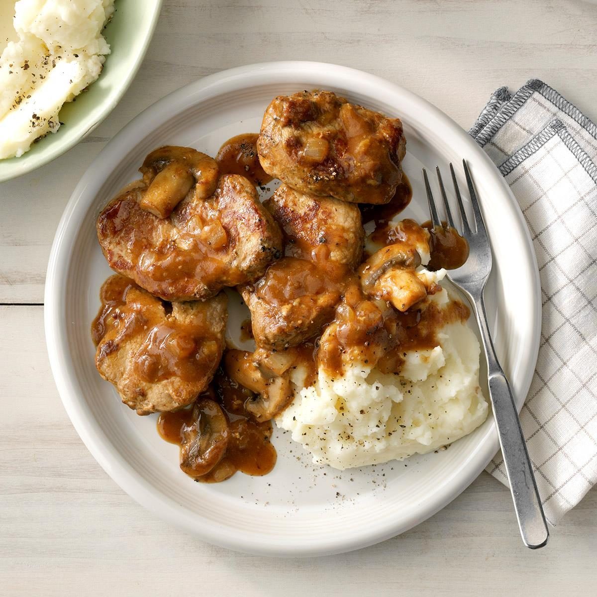 Peppered Pork With Mushroom Sauce