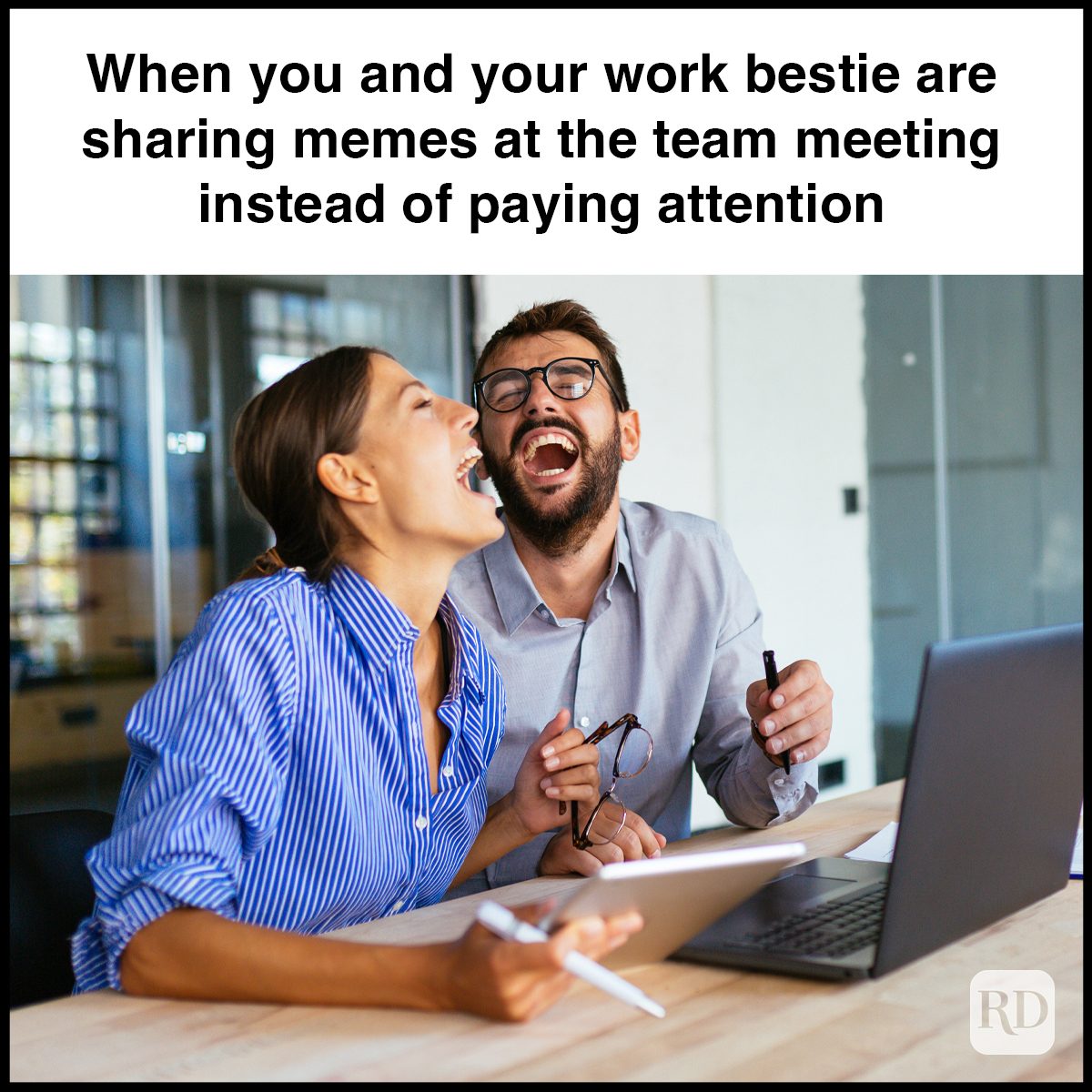 7 When You And Your Work Bestie Are Sharing Memes At The Team Meeting Instead Of Paying Attention Gettyimages 1054095390