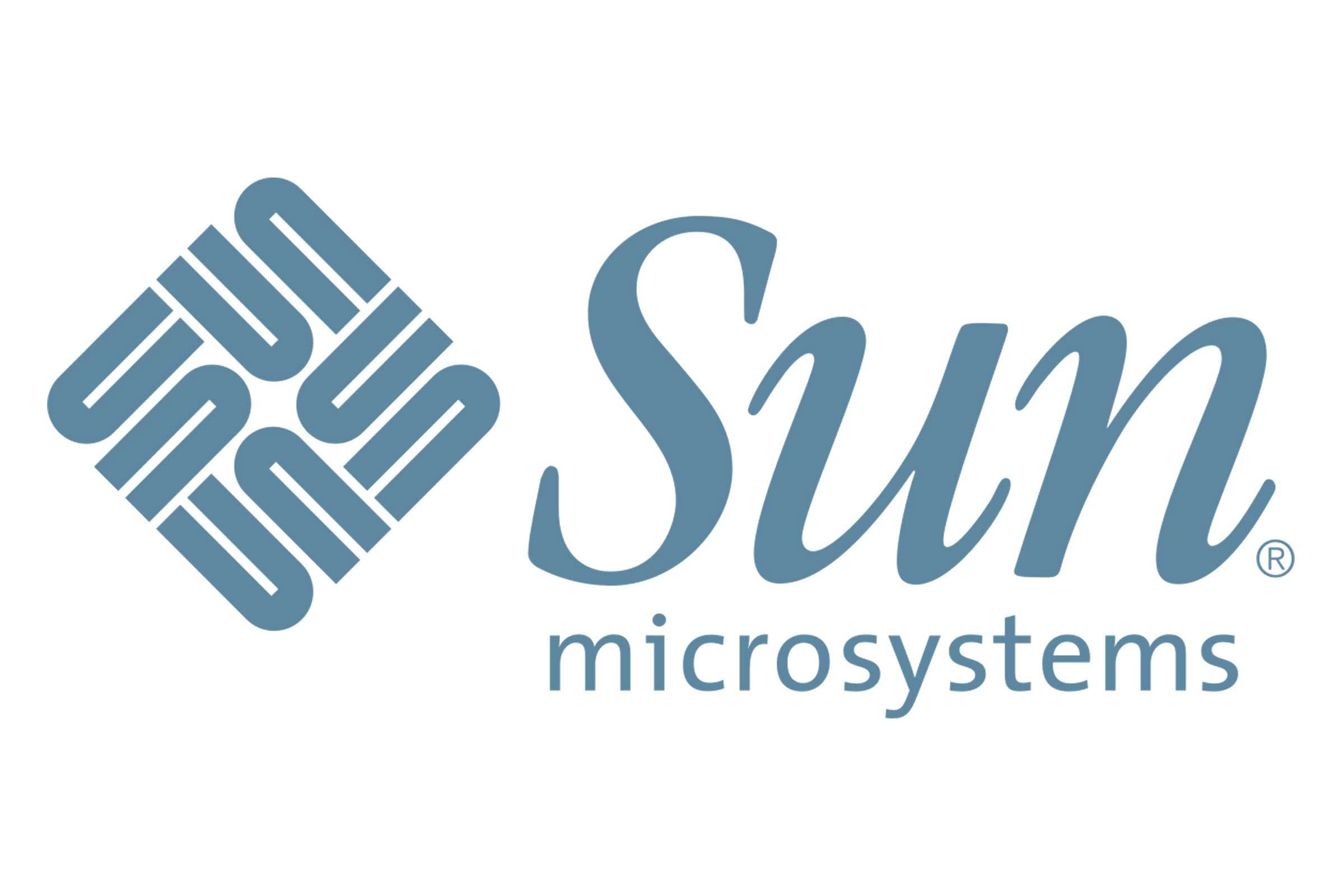 Diamond-shaped blue logo displays "Sun" in stylized letters; "microsystems" is written below, all against a simple white background.