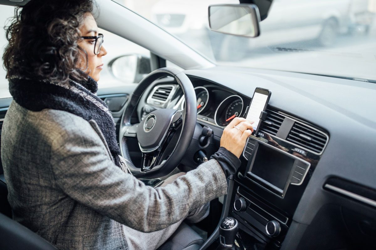 This Hidden Smartphone Feature Could Prevent Thousands of Car Crashes, Yet 85% of People Don’t Know How to Use It