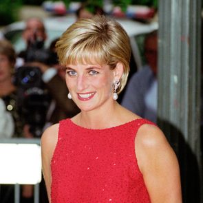 Diana, Princess of Wales attends a fund raising gala dinner for the American Red Cross in Washington